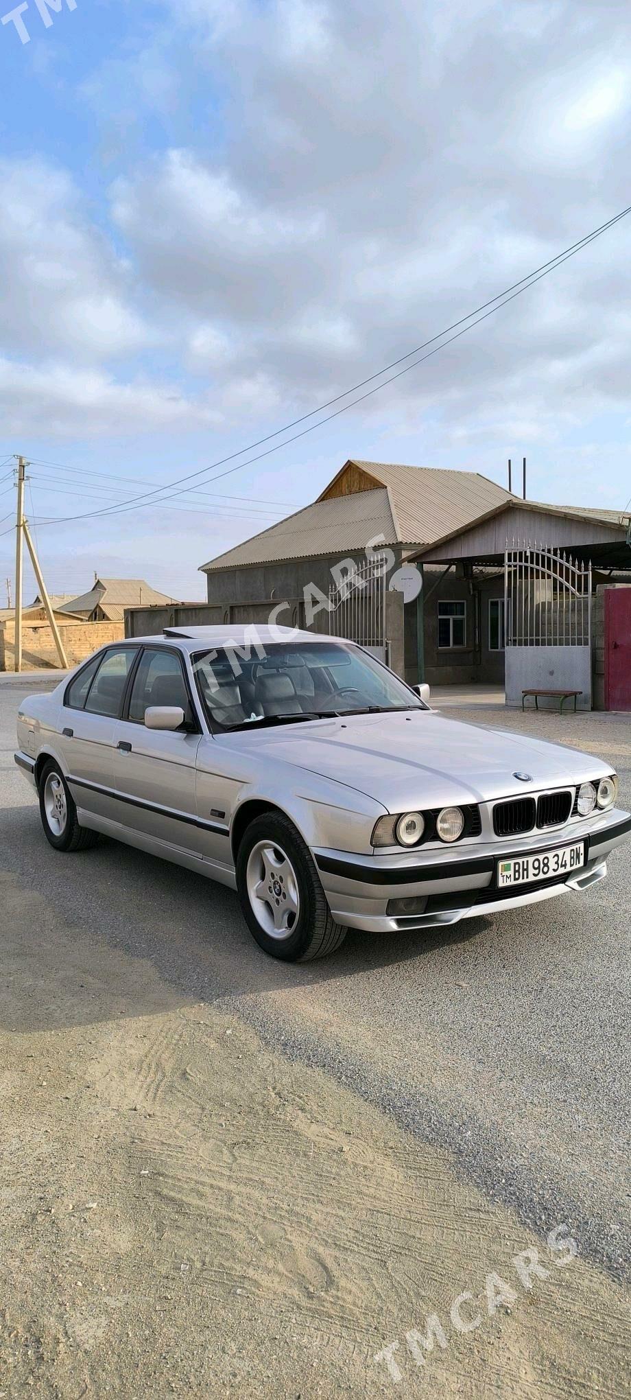 BMW 525 1989 - 70 000 TMT - Gumdag - img 4
