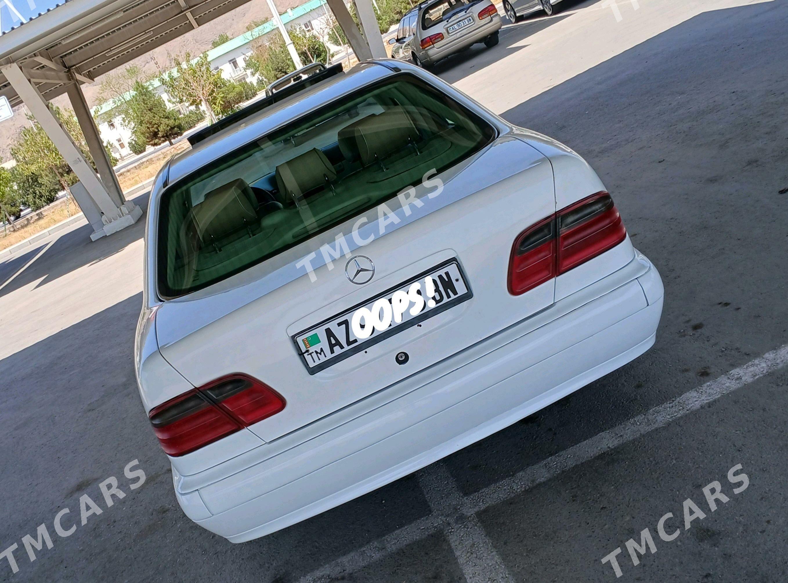 Mercedes-Benz E320 2000 - 95 000 TMT - Gumdag - img 5