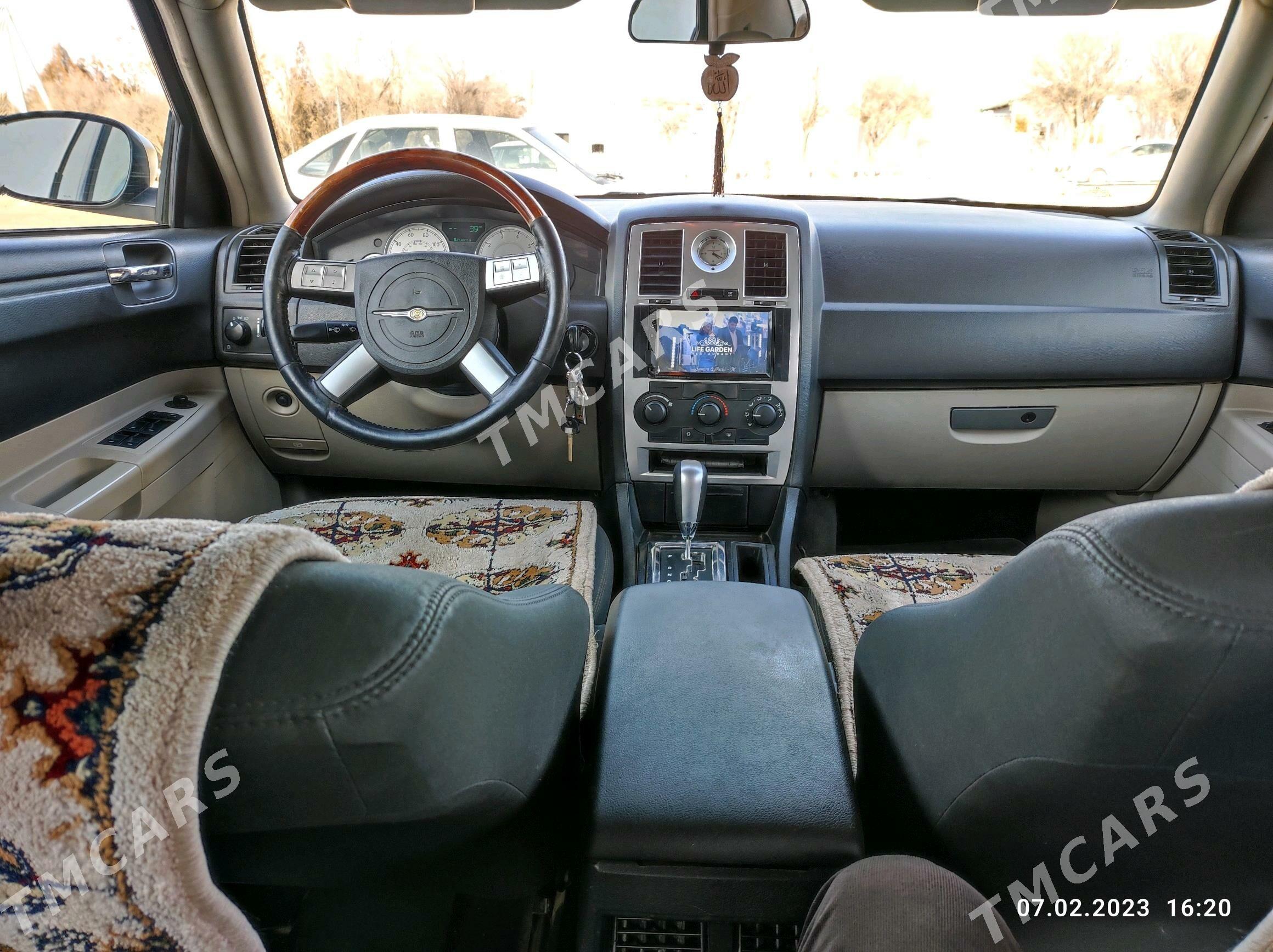 Chrysler 300C 2006 - 105 000 TMT - Гороглы (Тагта) - img 5