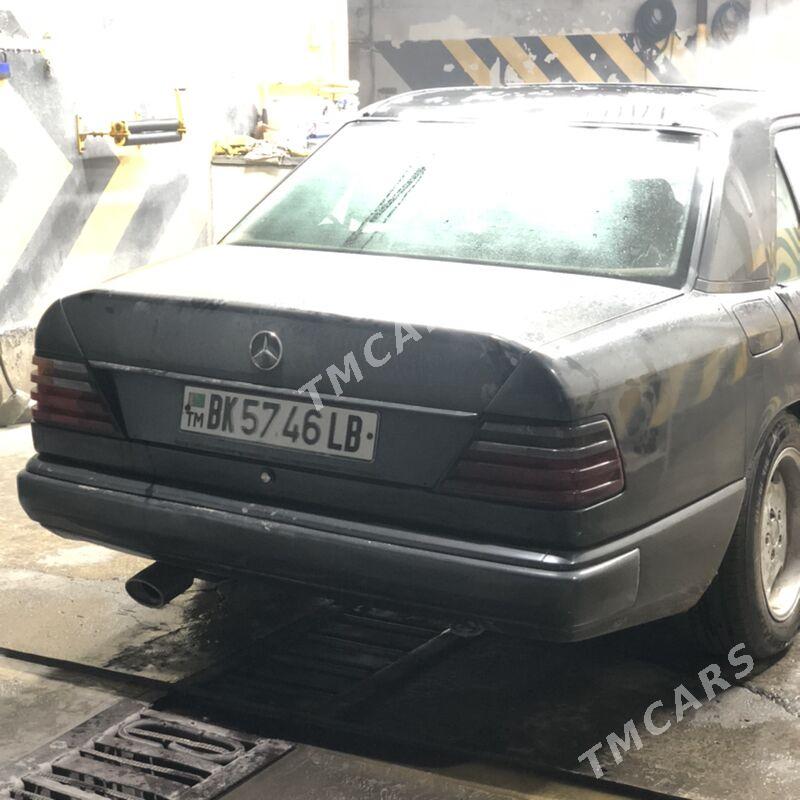 Mercedes-Benz E300 1989 - 50 000 TMT - Туркменабат - img 6