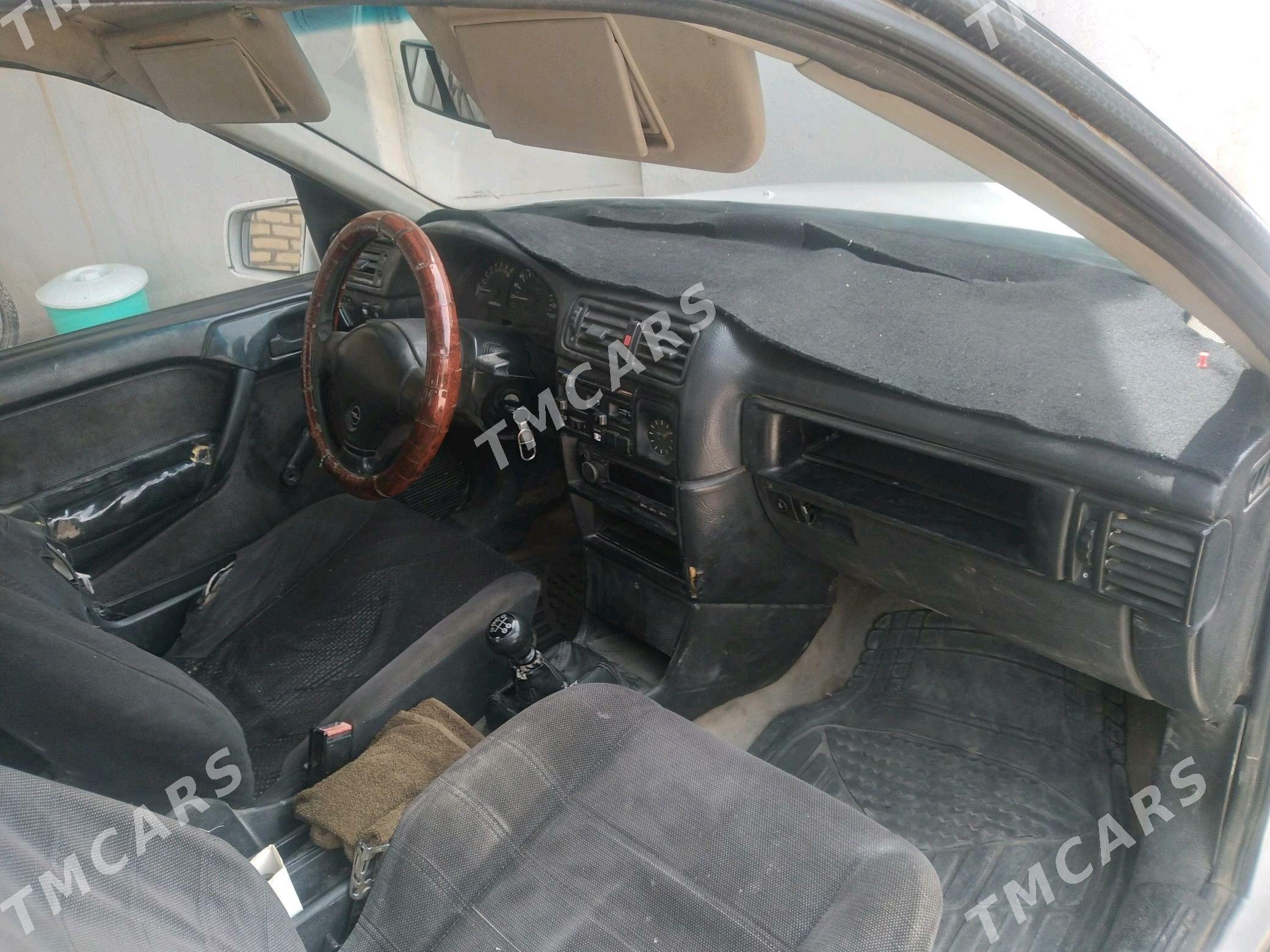 Opel Vectra 1990 - 20 000 TMT - Туркменгала - img 3