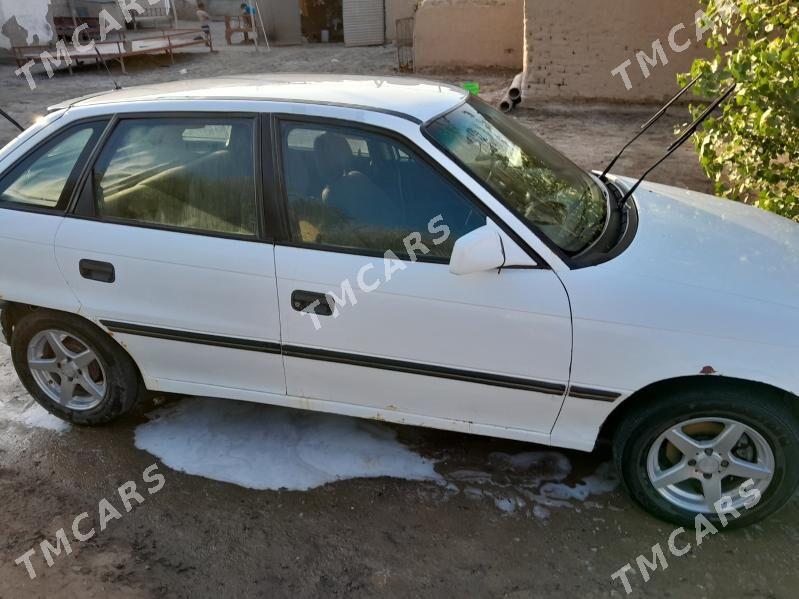 Opel Astra 1992 - 23 000 TMT - Boldumsaz - img 4