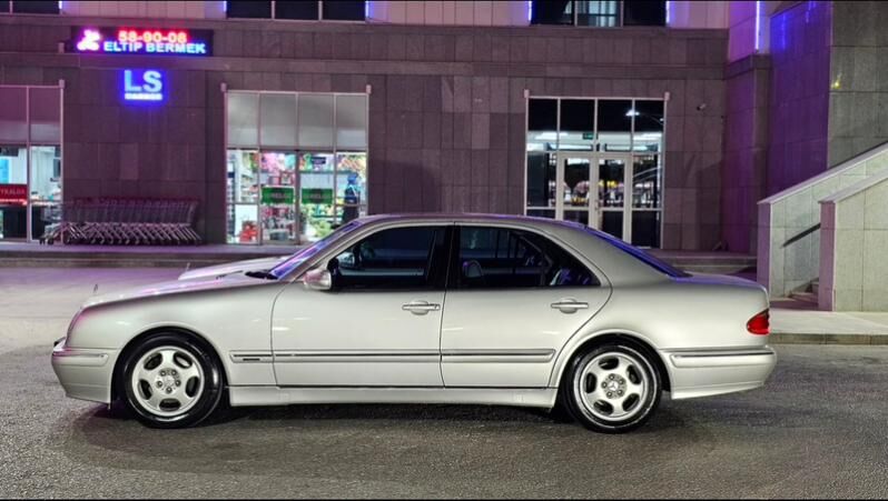 Mercedes-Benz E320 2001 - 127 000 TMT - Aşgabat - img 6
