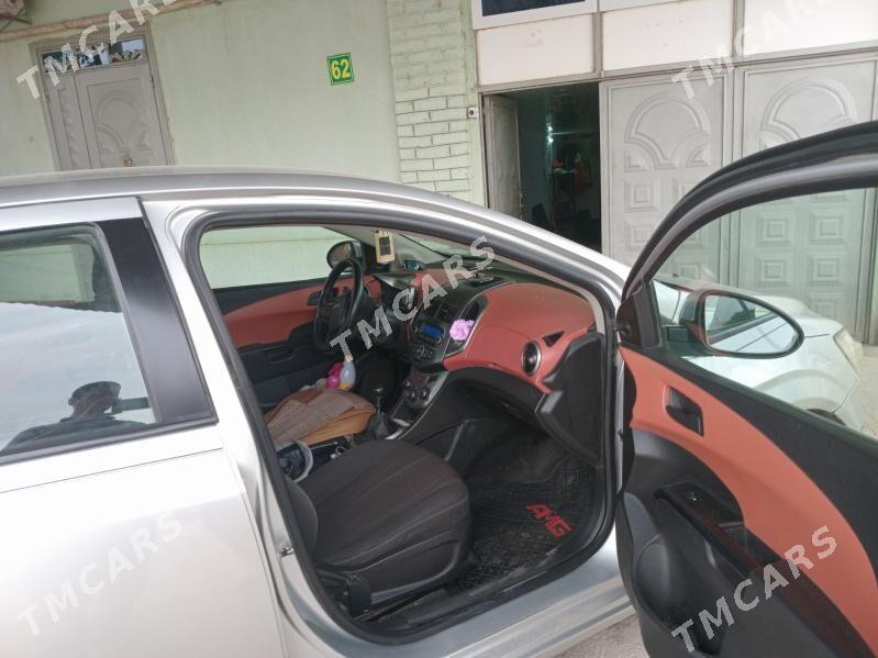 Chevrolet Aveo 2011 - 83 000 TMT - Шабатский этрап - img 5