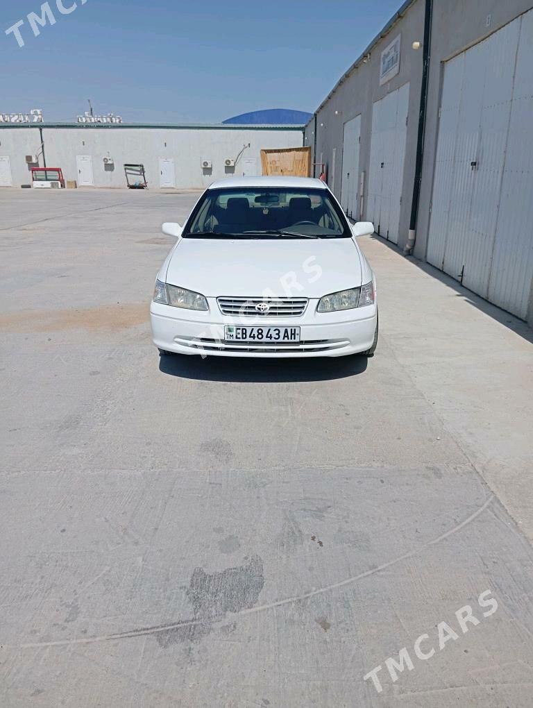Toyota Camry 2000 - 105 000 TMT - Теджен - img 5