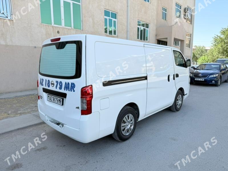 Toyota Hiace 2017 - 350 000 TMT - Mary - img 3