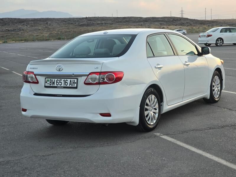 Toyota Corolla 2012 - 155 000 TMT - Ak bugdaý etraby - img 5