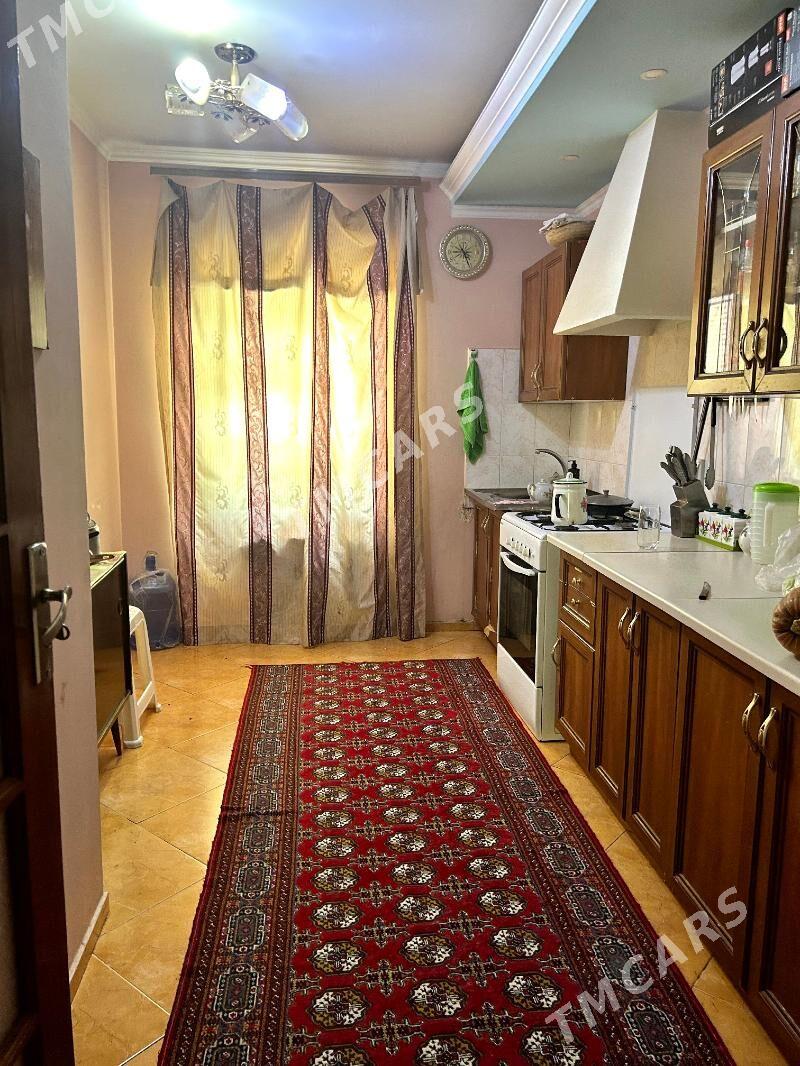 30 Мкр Генеральский дом - Ашхабад - img 2