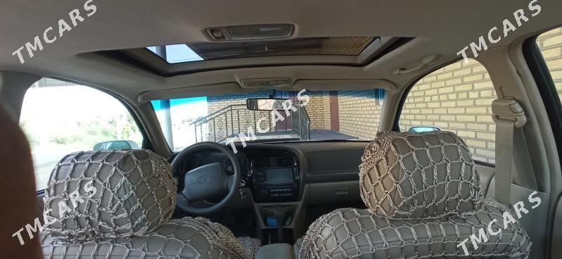 Toyota Avalon 1998 - 138 000 TMT - Мары - img 2
