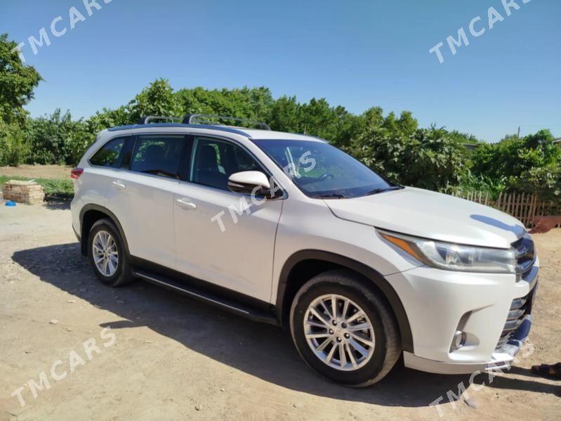 Toyota Highlander 2017 - 350 000 TMT - Мары - img 7