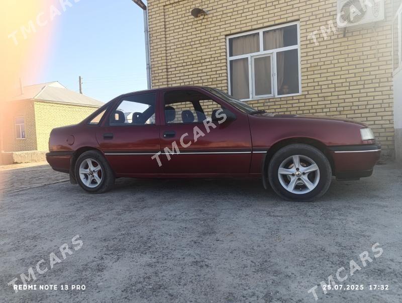 Opel Vectra 1992 - 45 000 TMT - Мары - img 3