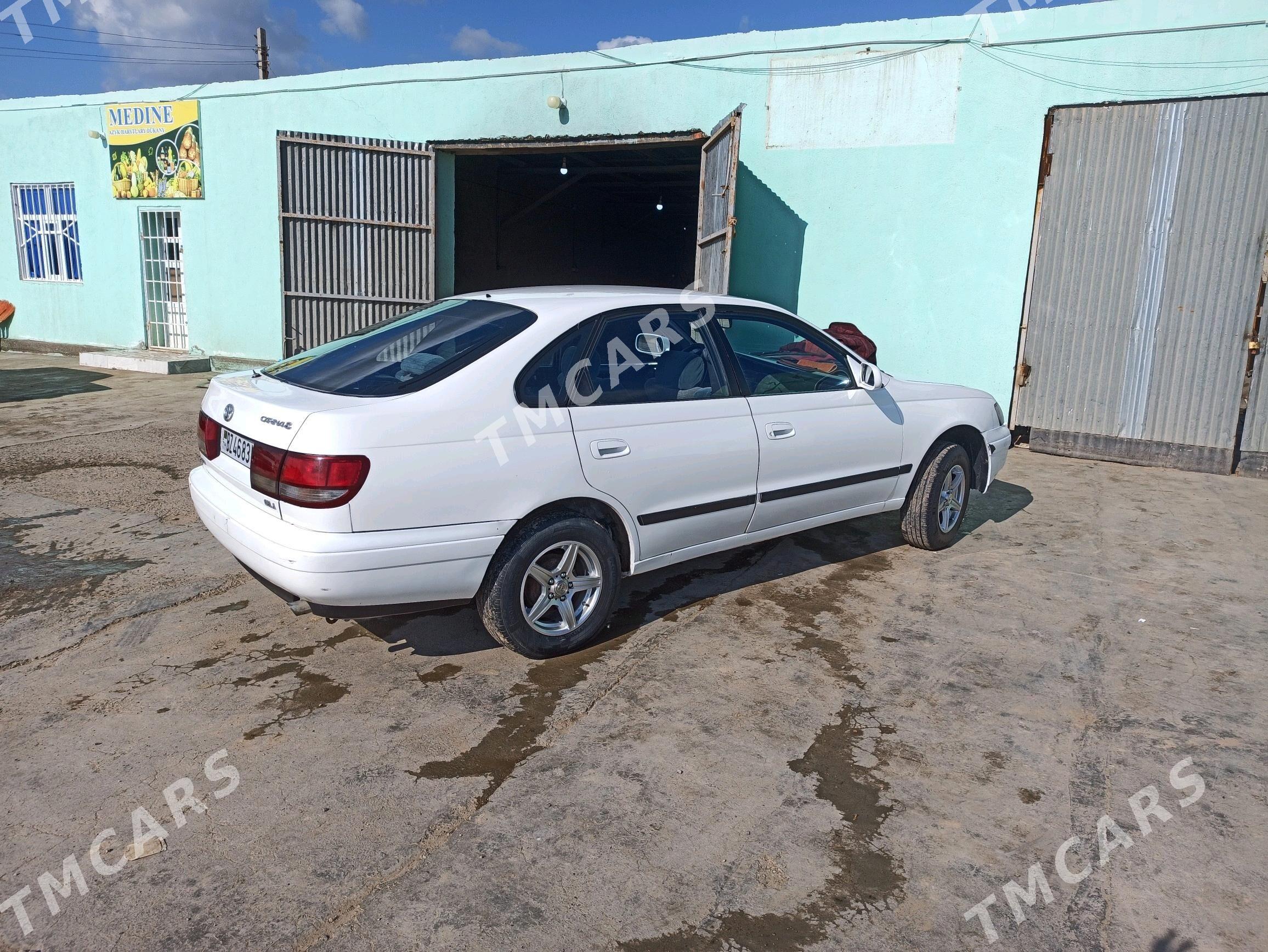 Toyota Carina 1992 - 75 000 TMT - Baýramaly - img 2