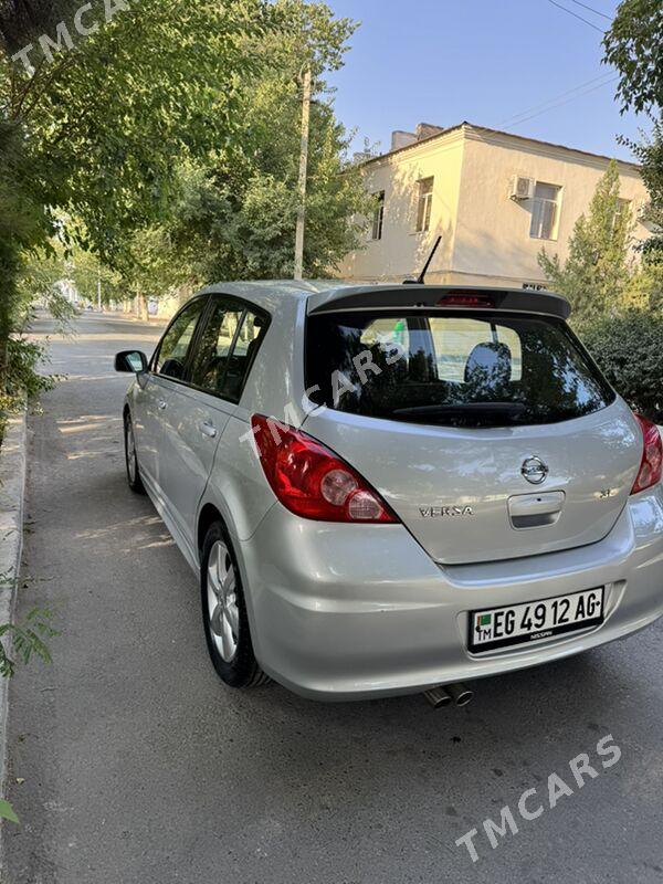 Nissan Versa 2012 - 146 000 TMT - Howdan "A" - img 9