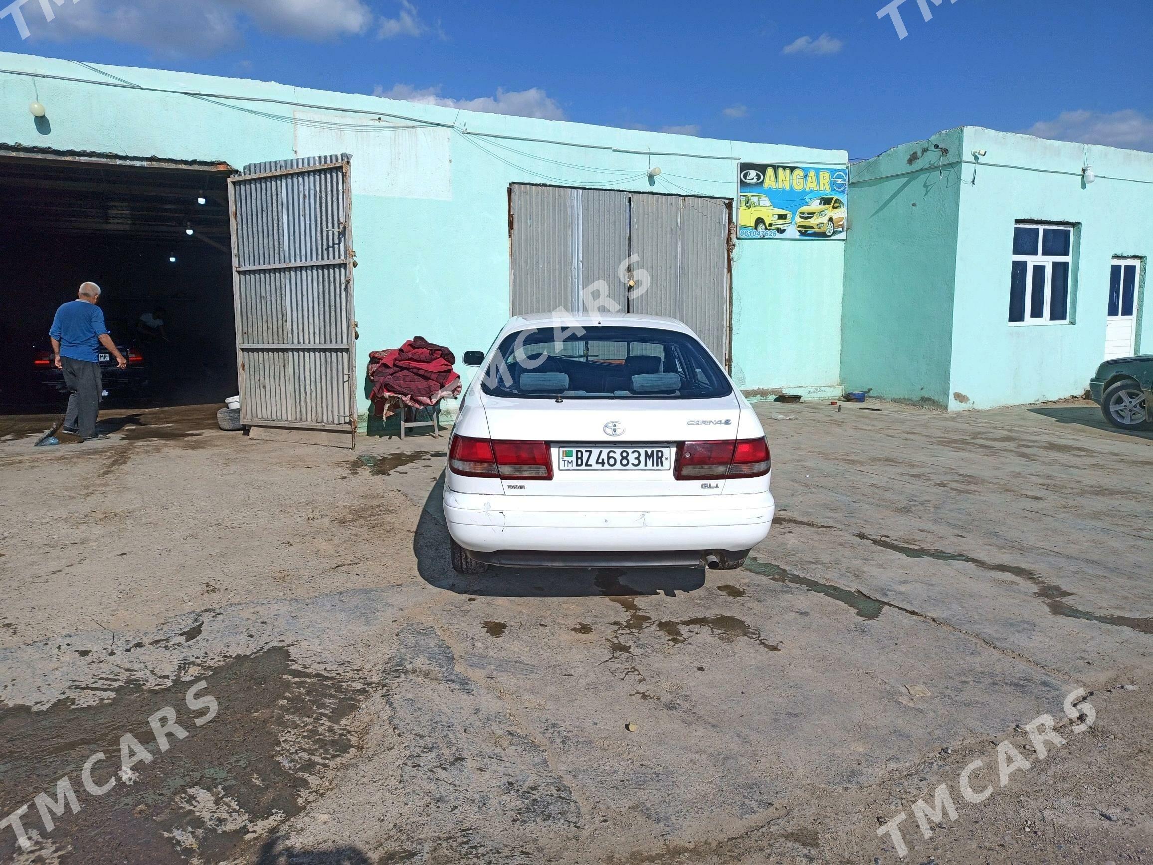 Toyota Carina 1992 - 75 000 TMT - Baýramaly - img 4