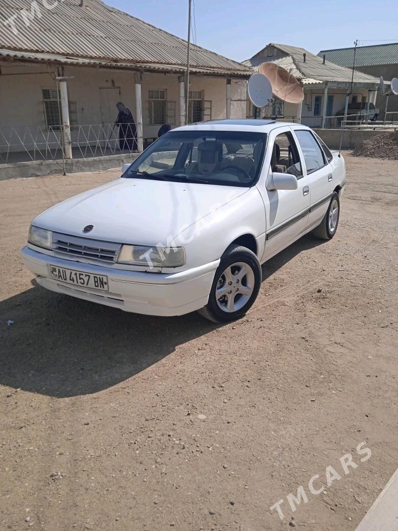 Opel Vectra 1989 - 35 000 TMT - Гумдаг - img 2