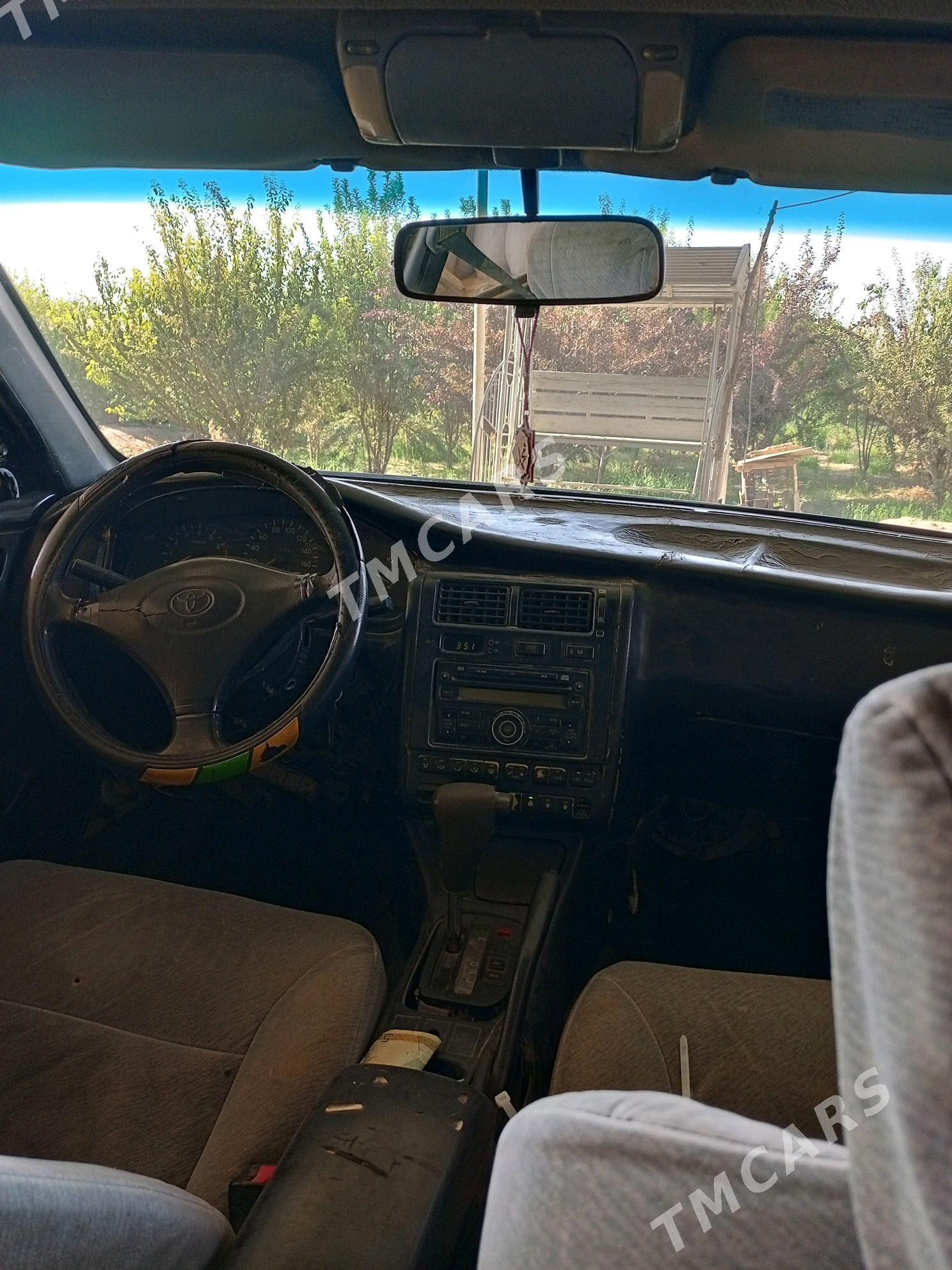 Toyota Corona 1992 - 50 000 TMT - Векильбазар - img 5
