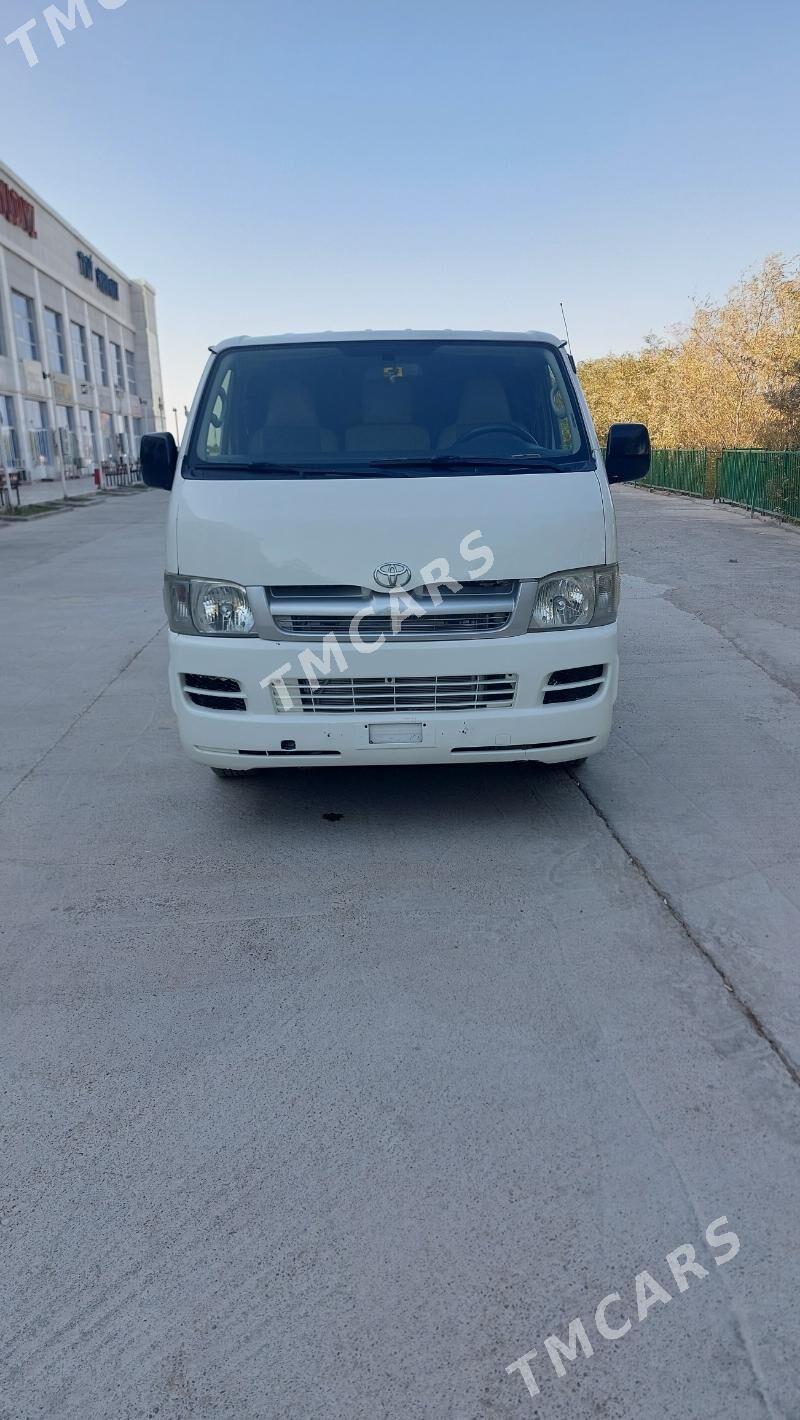 Toyota Hiace 2006 - 200 000 TMT - Mary - img 4