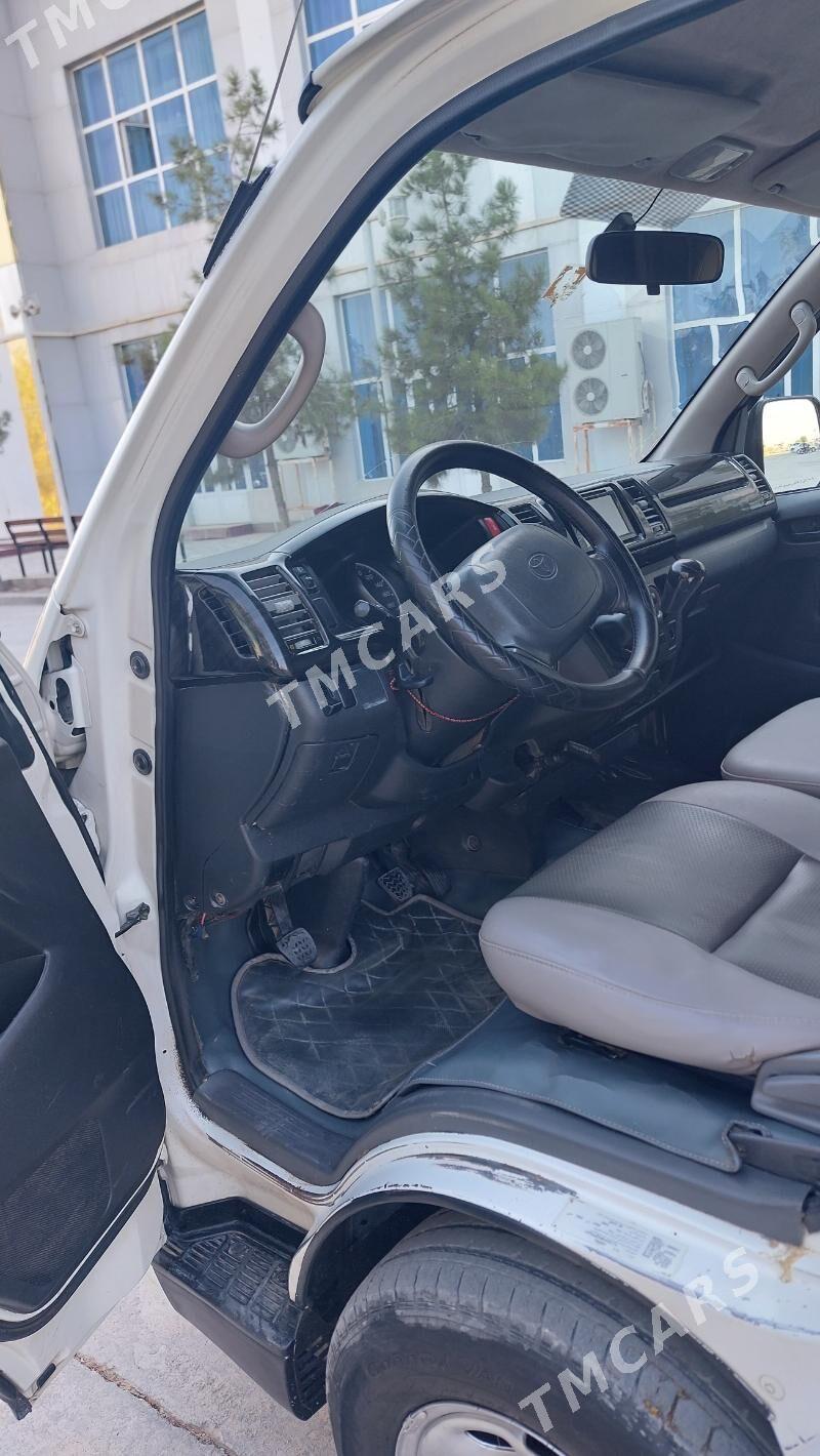 Toyota Hiace 2006 - 200 000 TMT - Mary - img 6