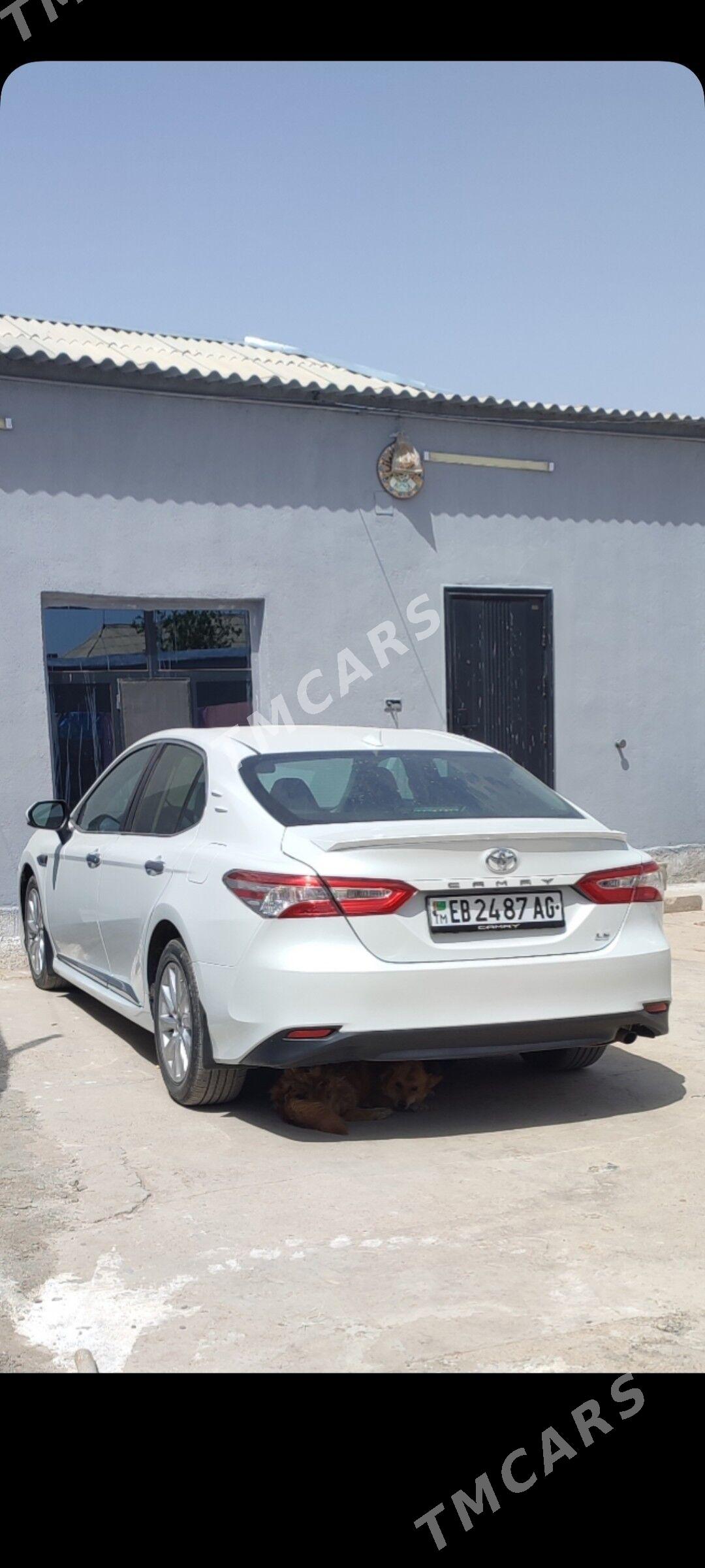 Toyota Camry 2020 - 300 000 TMT - Tejen - img 2