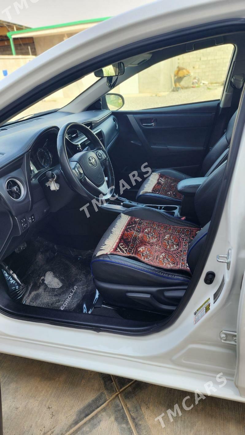 Toyota Corolla 2018 - 220 000 TMT - Ашхабад - img 5