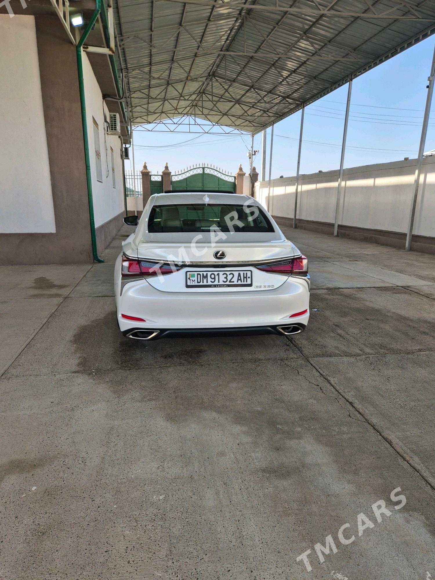Lexus ES 350 2020 - 535 000 TMT - 11 мкр - img 3