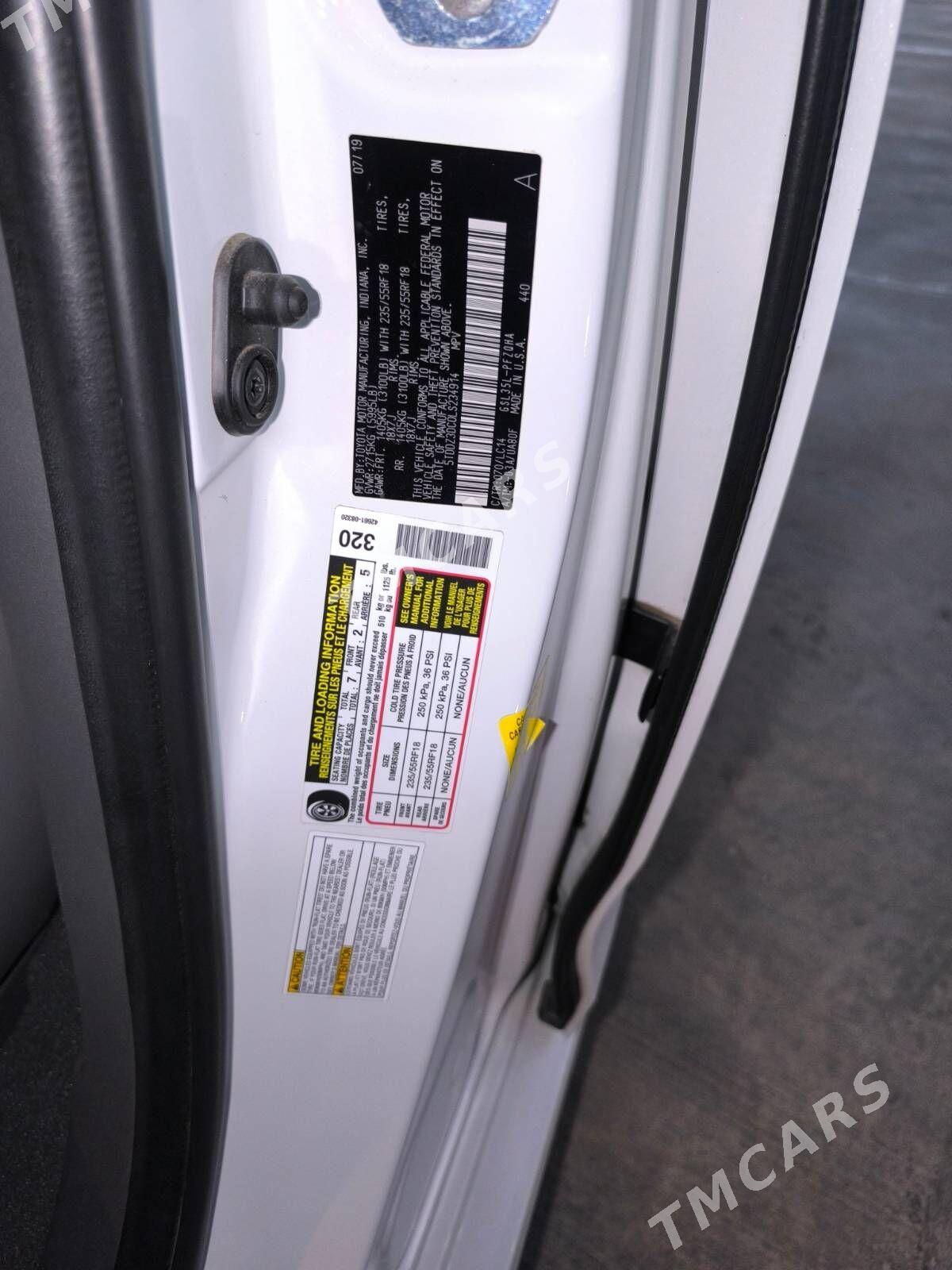 Toyota Sienna 2019 - 540 000 TMT - Ашхабад - img 7