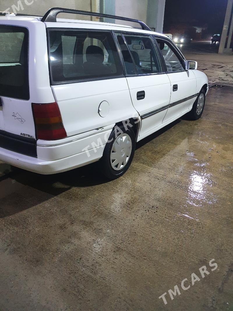 Opel Astra 1993 - 35 000 TMT - Бахарден - img 3