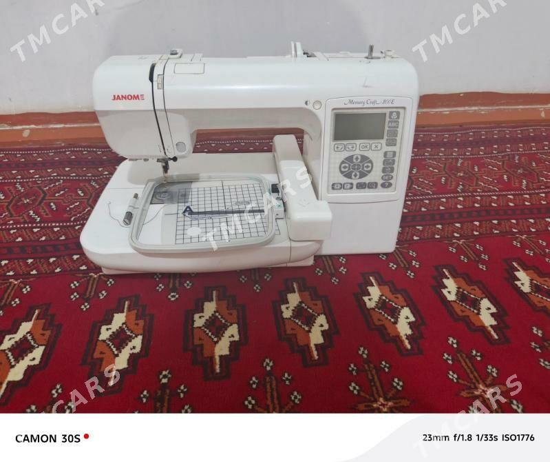 JANOME 200E - Tejen - img 2