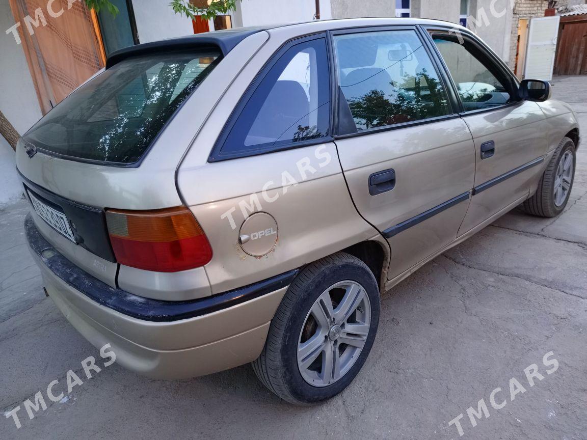 Opel Astra 1995 - 39 000 TMT - Дашогуз - img 3