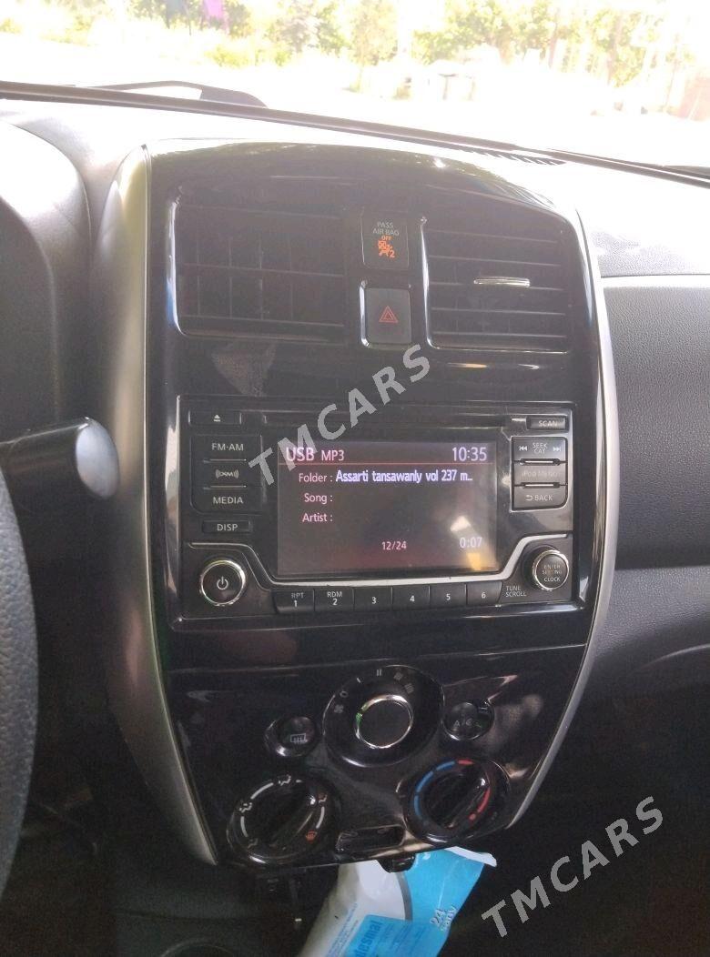 Nissan Versa 2017 - 133 000 TMT - Гёкдепе - img 3