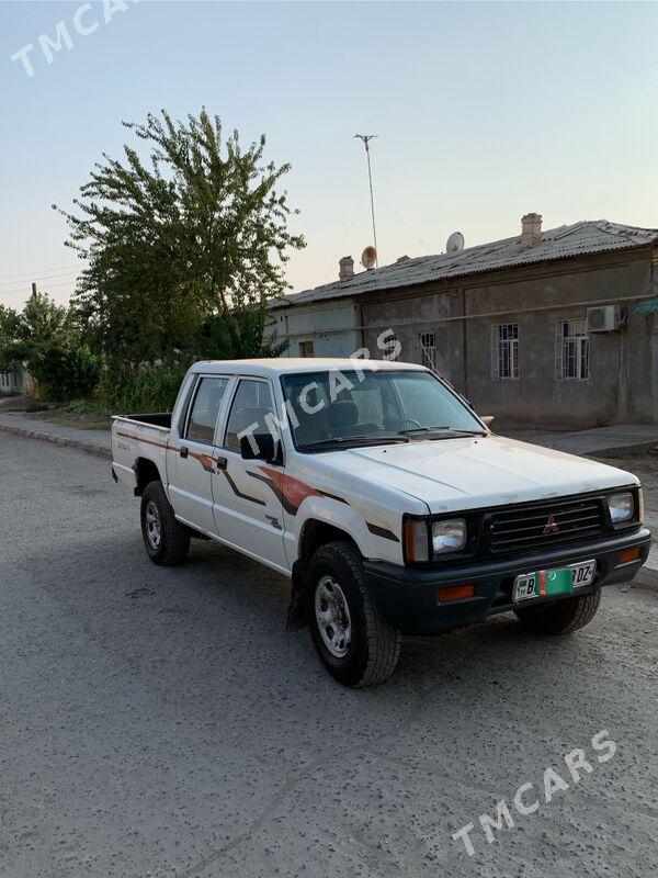 Mitsubishi L200 1998 - 70 000 TMT - Daşoguz - img 5
