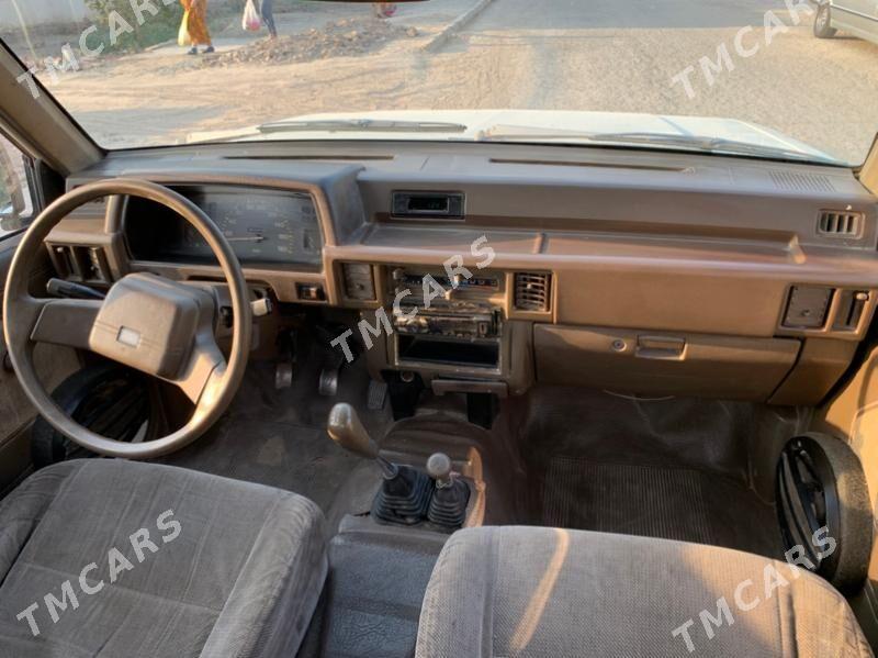 Mitsubishi L200 1998 - 70 000 TMT - Daşoguz - img 4
