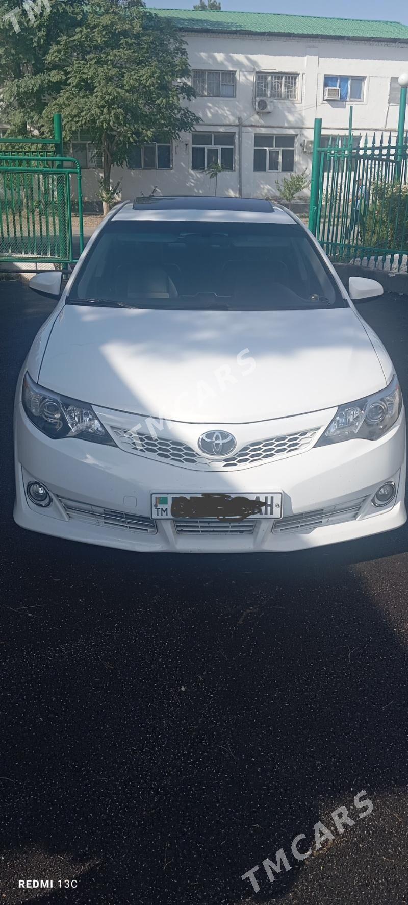 Toyota Camry 2013 - 220 000 TMT - Kaka - img 2