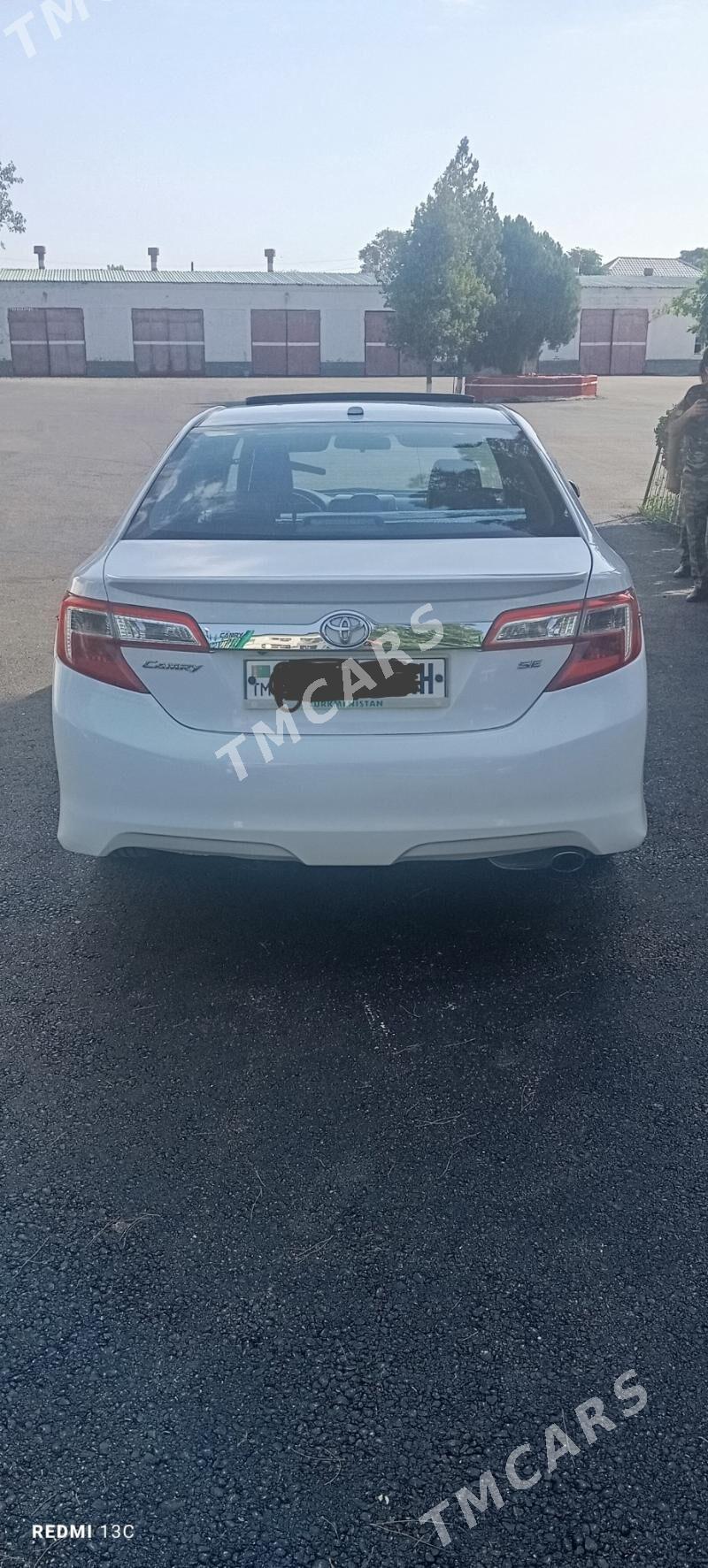Toyota Camry 2013 - 220 000 TMT - Kaka - img 4