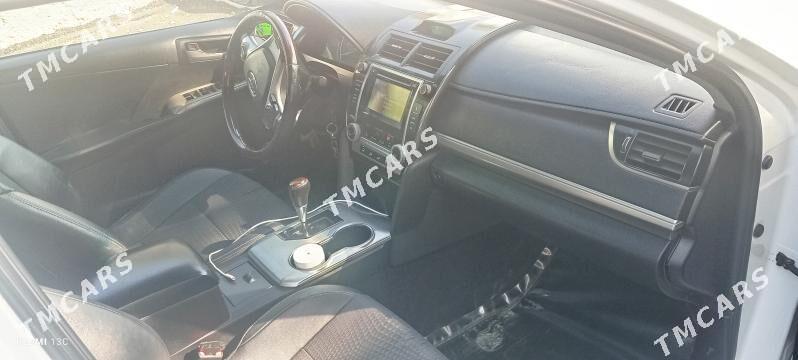 Toyota Camry 2013 - 220 000 TMT - Kaka - img 6