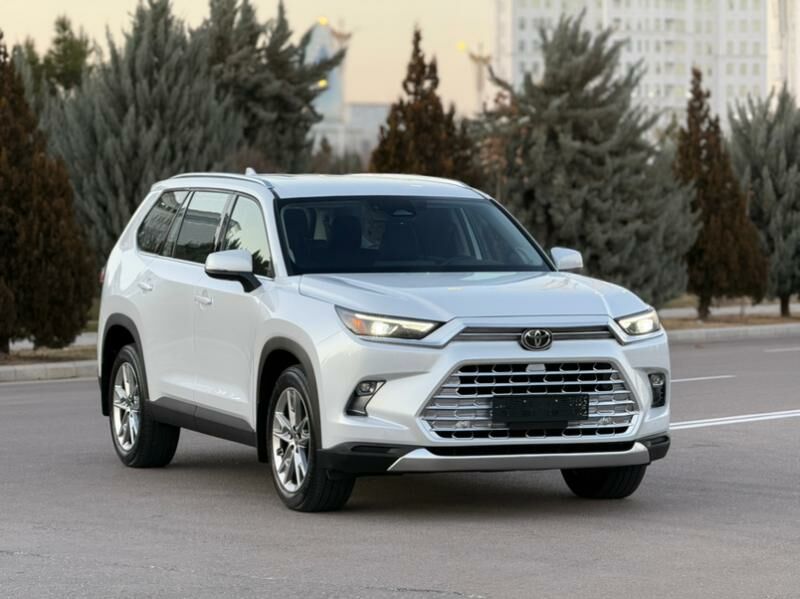 Toyota Highlander 2024 - 745 000 TMT - Ашхабад - img 2