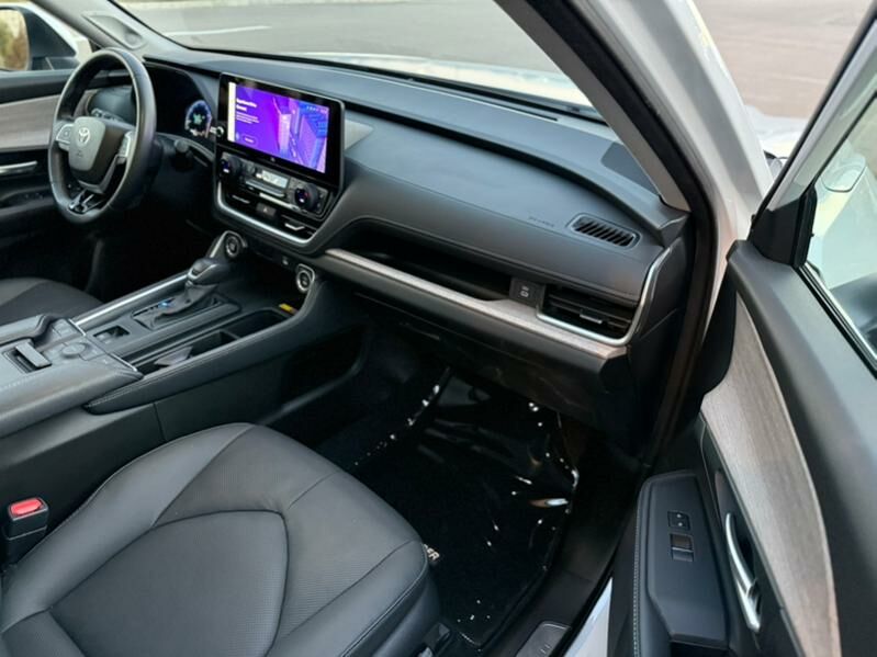 Toyota Highlander 2024 - 745 000 TMT - Ашхабад - img 8
