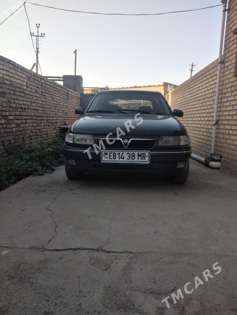 Opel Astra 1996 - 37 000 TMT - Мары - img 2