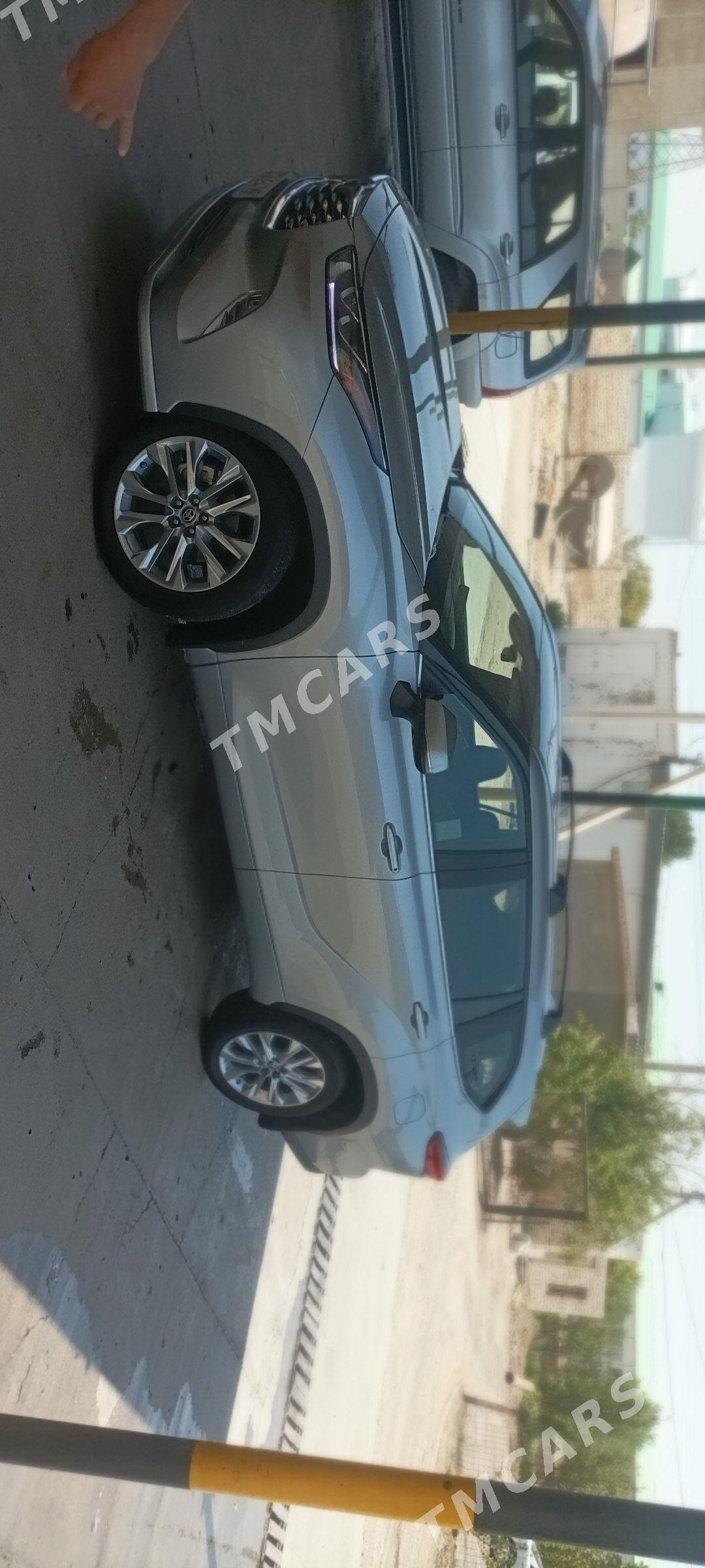 Toyota Highlander 2021 - 560 000 TMT - Мары - img 2