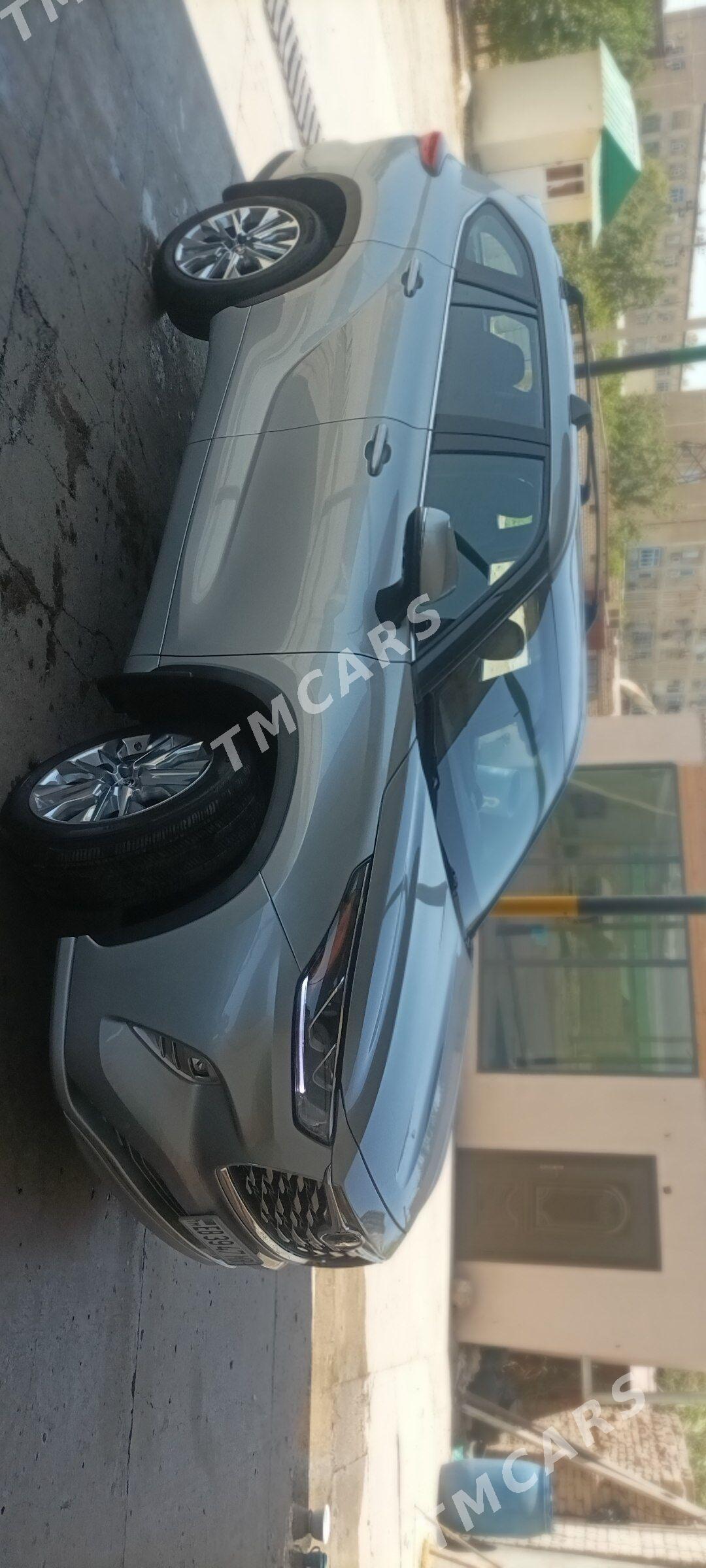 Toyota Highlander 2021 - 560 000 TMT - Мары - img 3