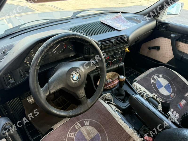 BMW 528 1992 - 45 000 TMT - Mary - img 4