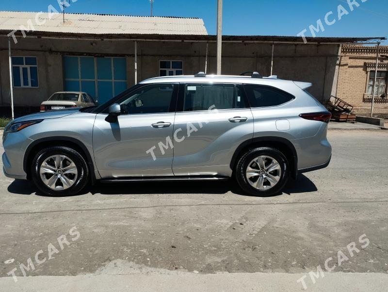 Toyota Highlander 2021 - 530 000 TMT - Türkmenabat - img 6