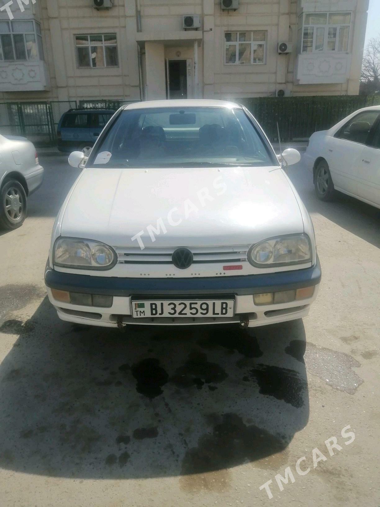 Volkswagen Golf 1994 - 50 000 TMT - Türkmenabat - img 4