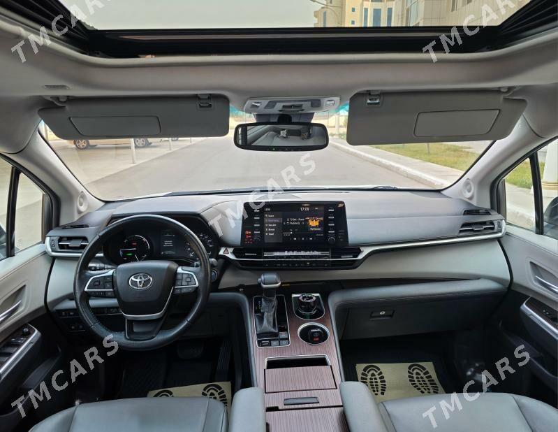 Toyota Sienna 2021 - 540 000 TMT - Туркменбаши - img 4