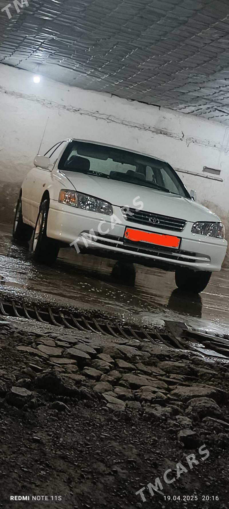 Toyota Camry 2000 - 120 000 TMT - Кёнеургенч - img 2