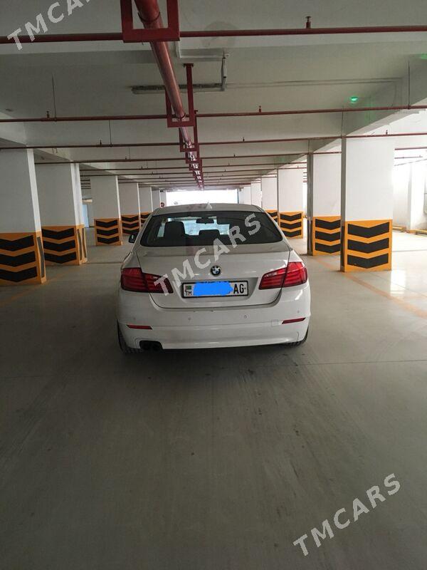 BMW F10 2010 - 200 000 TMT - Aşgabat - img 5