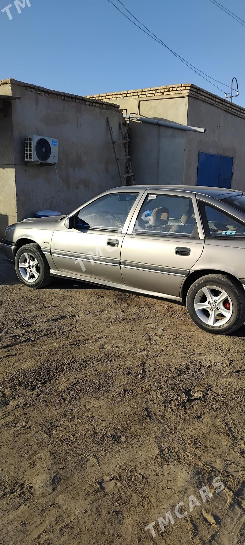 Opel Vectra 1995 - 30 000 TMT - Дашогуз - img 5