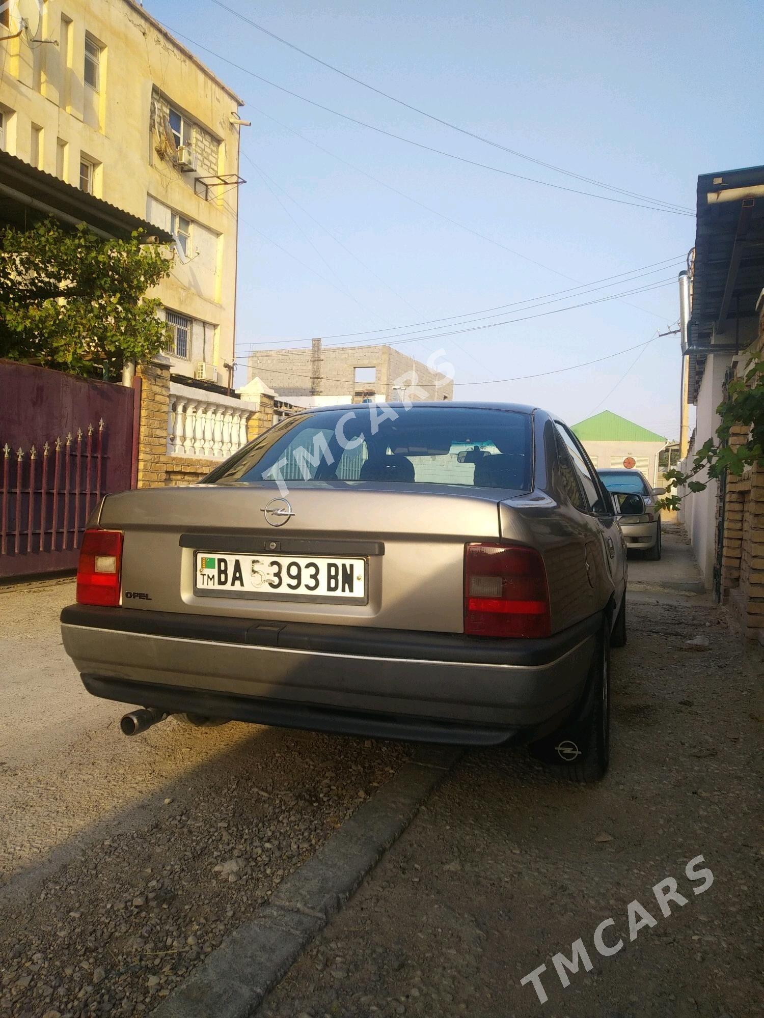 Opel Vectra 1992 - 38 000 TMT - Balkanabat - img 3