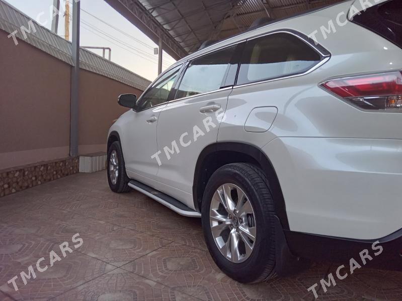 Toyota Highlander 2016 - 430 000 TMT - Мары - img 3