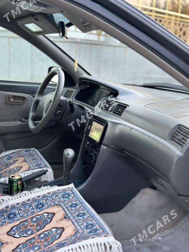 Toyota Camry 1998 - 145 000 TMT - Baýramaly - img 6
